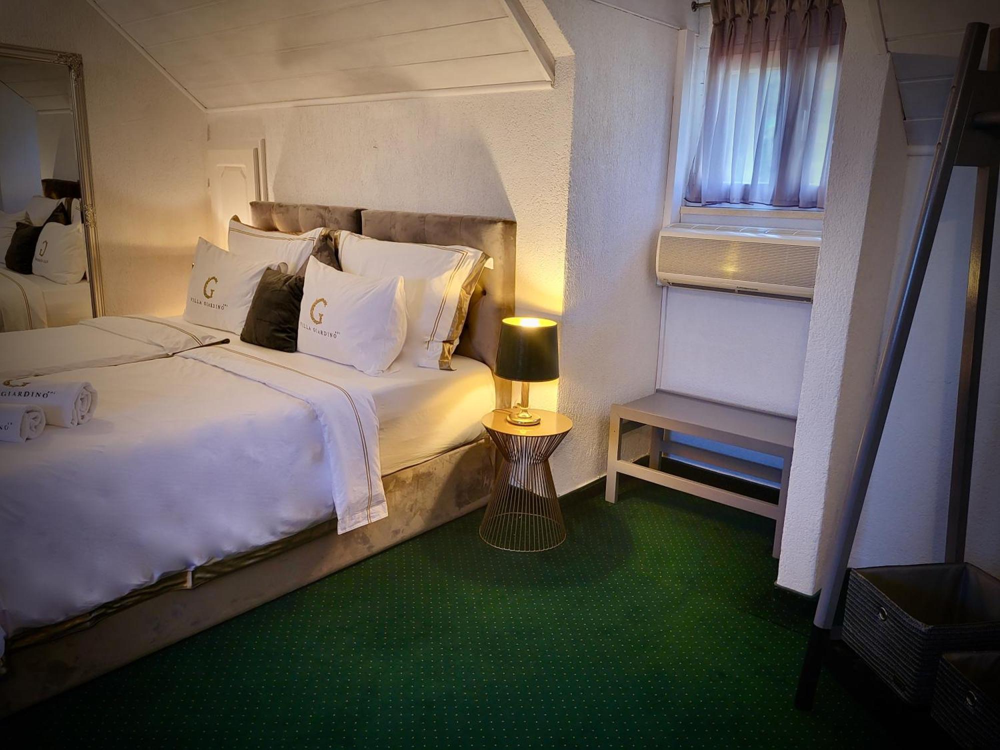 Villa Giardino Heritage Boutique Hotel Bol Chambre photo